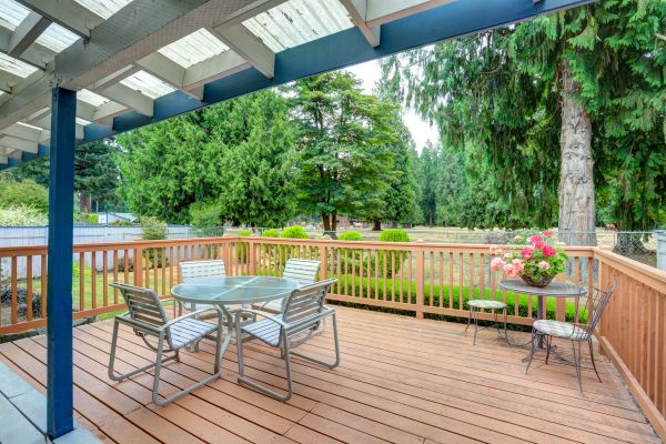 Deck Carpentry Service in New Albany